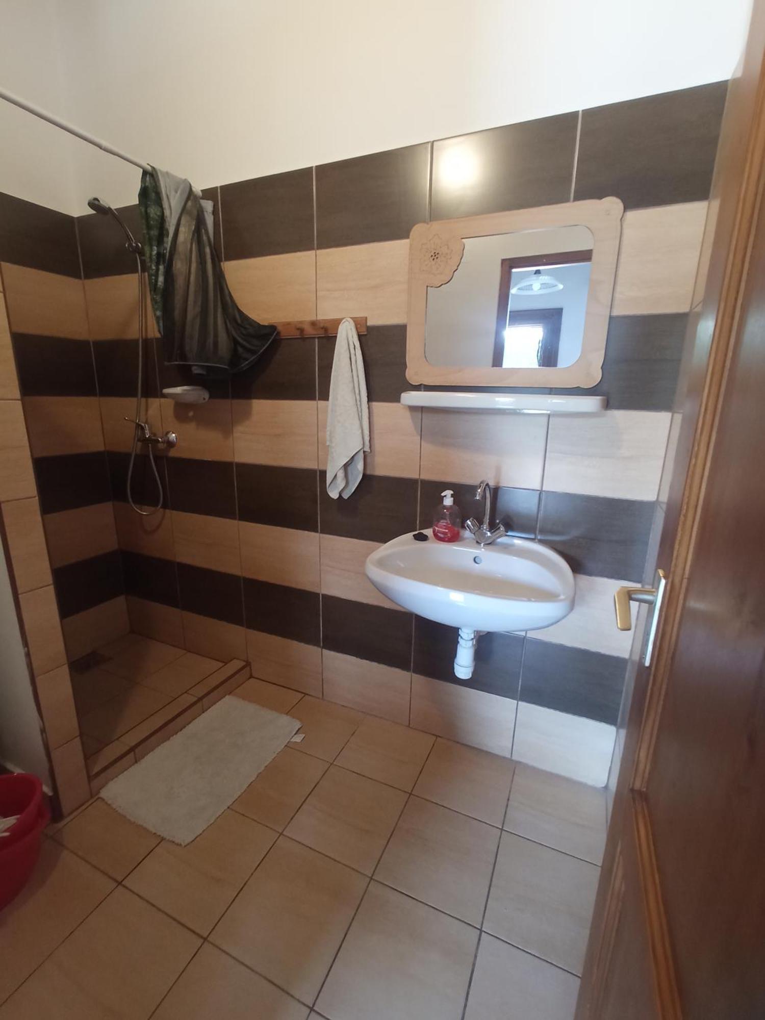 Hotel Heni Vendeghaza Vadna Zewnętrze zdjęcie