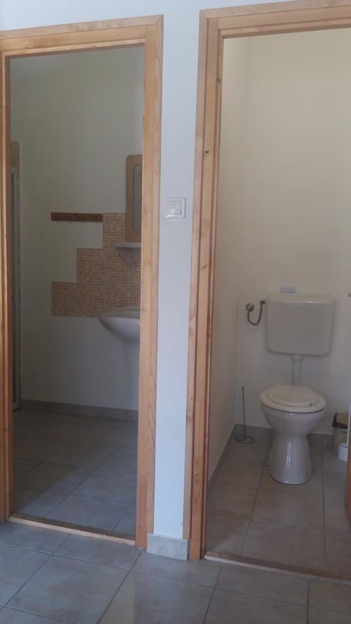 Hotel Heni Vendeghaza Vadna Zewnętrze zdjęcie